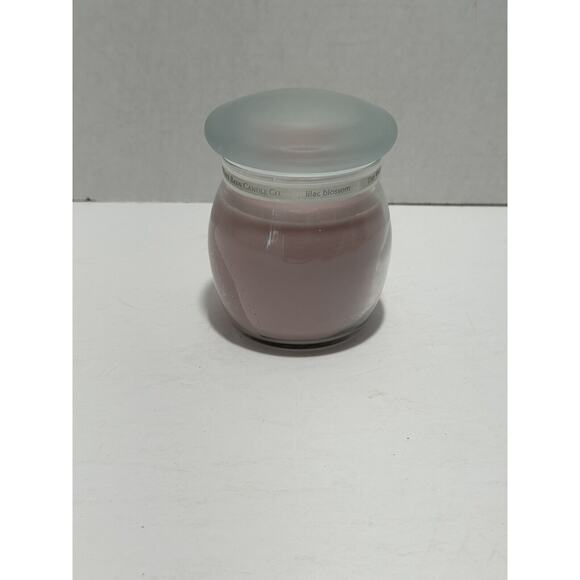 The White Barn Candle Co. Real Essence 7.5 Oz Candle Jar Lilac Blossom Discontin - Picture 1 of 7